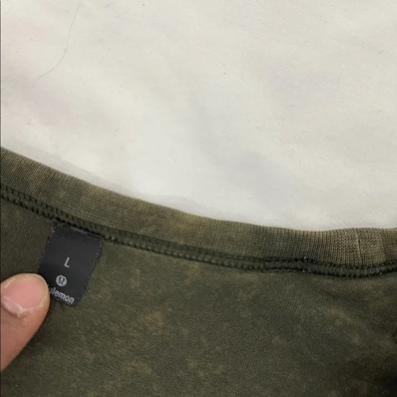 Lululemon T Shirt Mens Tie Dye Fundamental Short Sleeve - Picture 4 of 6